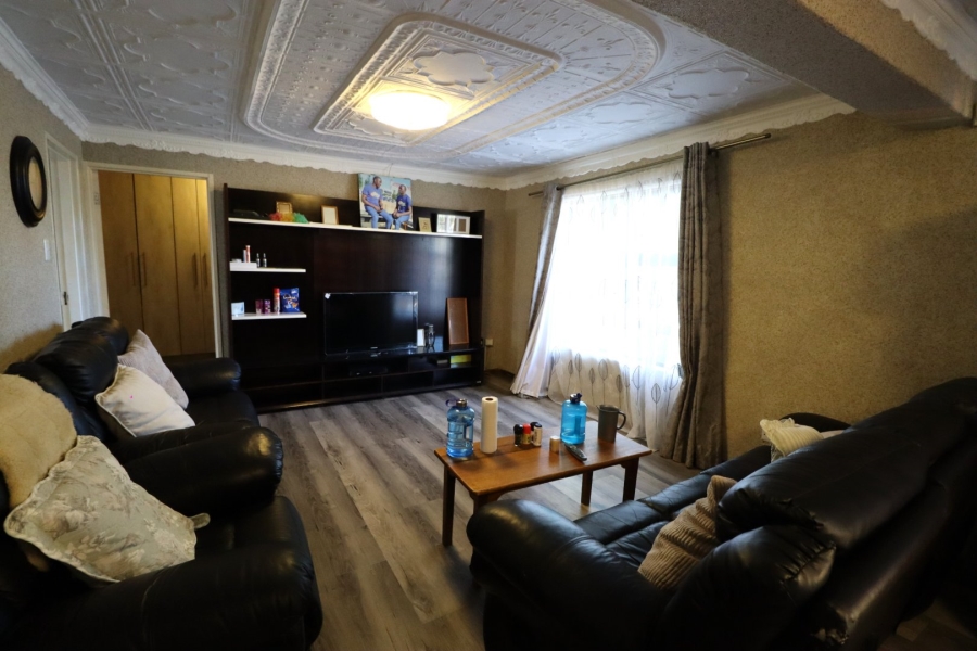 3 Bedroom Property for Sale in Greenshields Park Eastern Cape